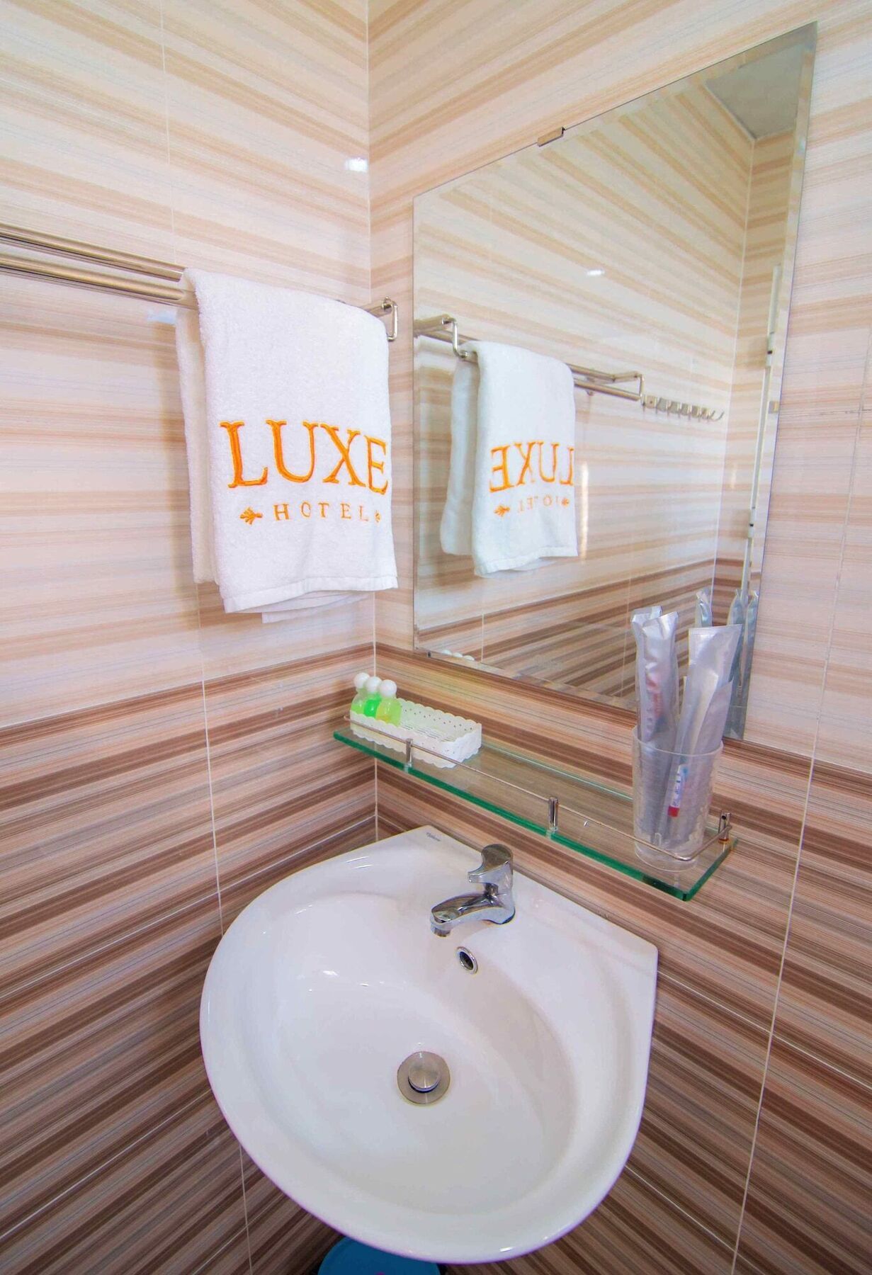 Luxe Hotel Ngu Hanh Son Extérieur photo