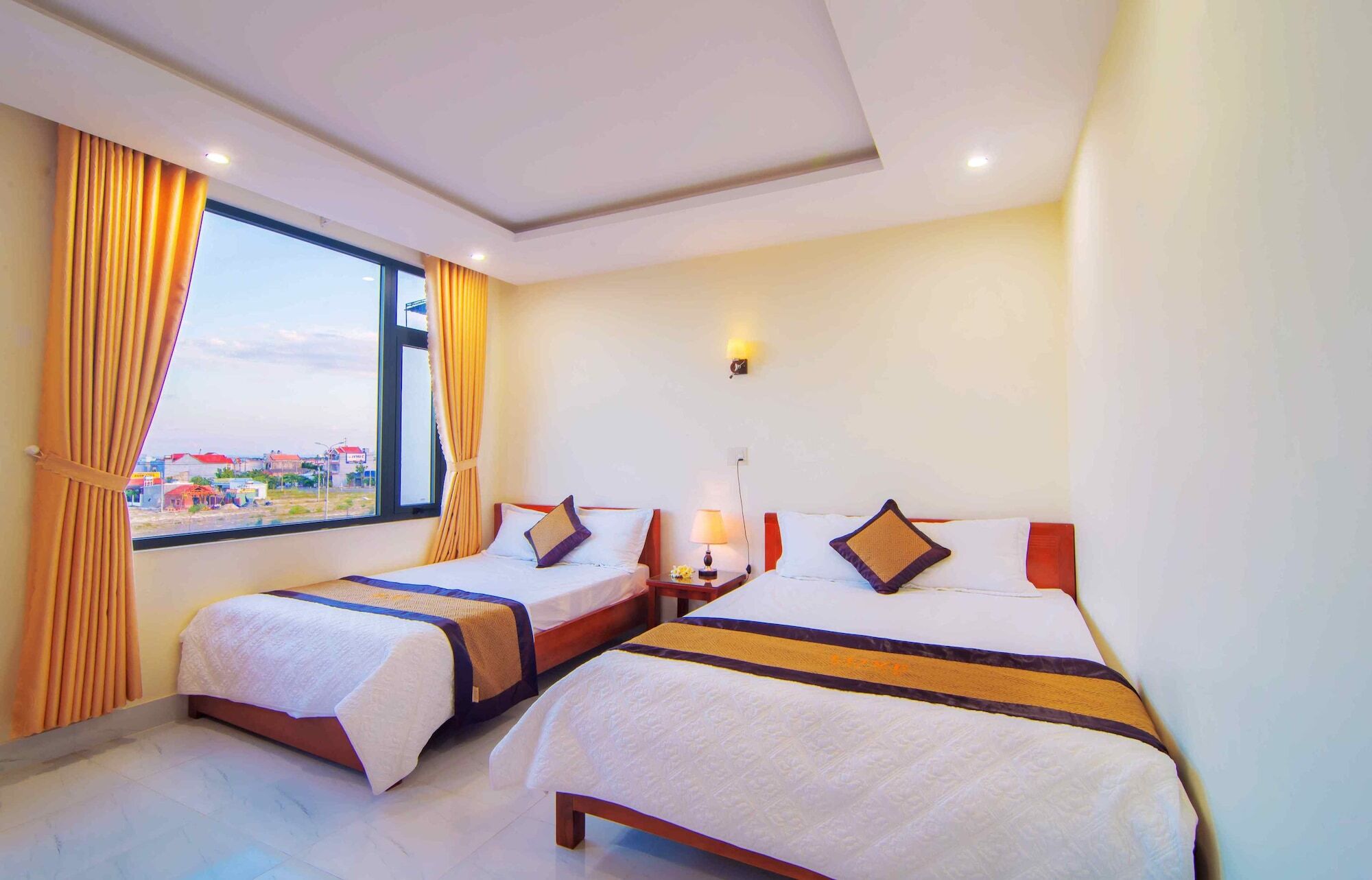Luxe Hotel Ngu Hanh Son Extérieur photo